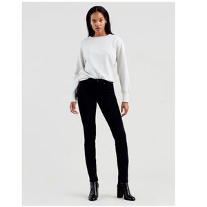 Levi’s • 311 Shaping Skinny Black Skinny Jeans